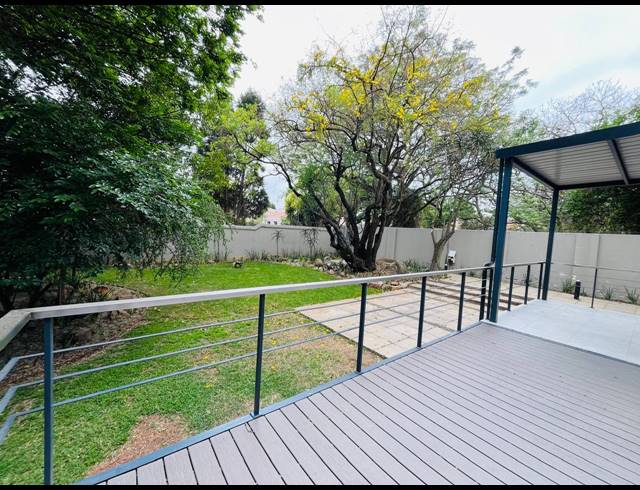 631M² OFFICE TO LET IN FOURWAYS